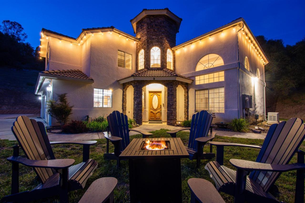 Mountain Majesty With Hot Tub, Pool Table, Generator, Ev Hookup Villa Oakhurst Luaran gambar
