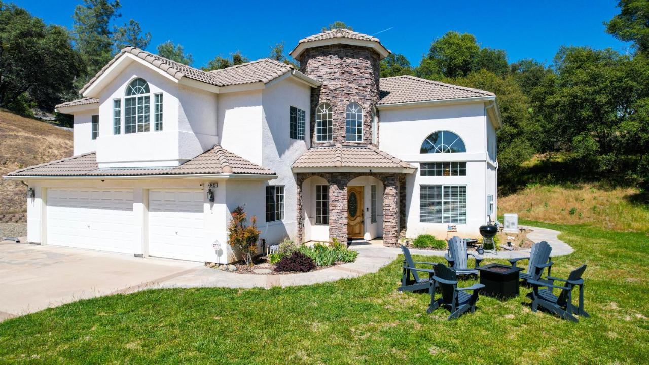 Mountain Majesty With Hot Tub, Pool Table, Generator, Ev Hookup Villa Oakhurst Luaran gambar