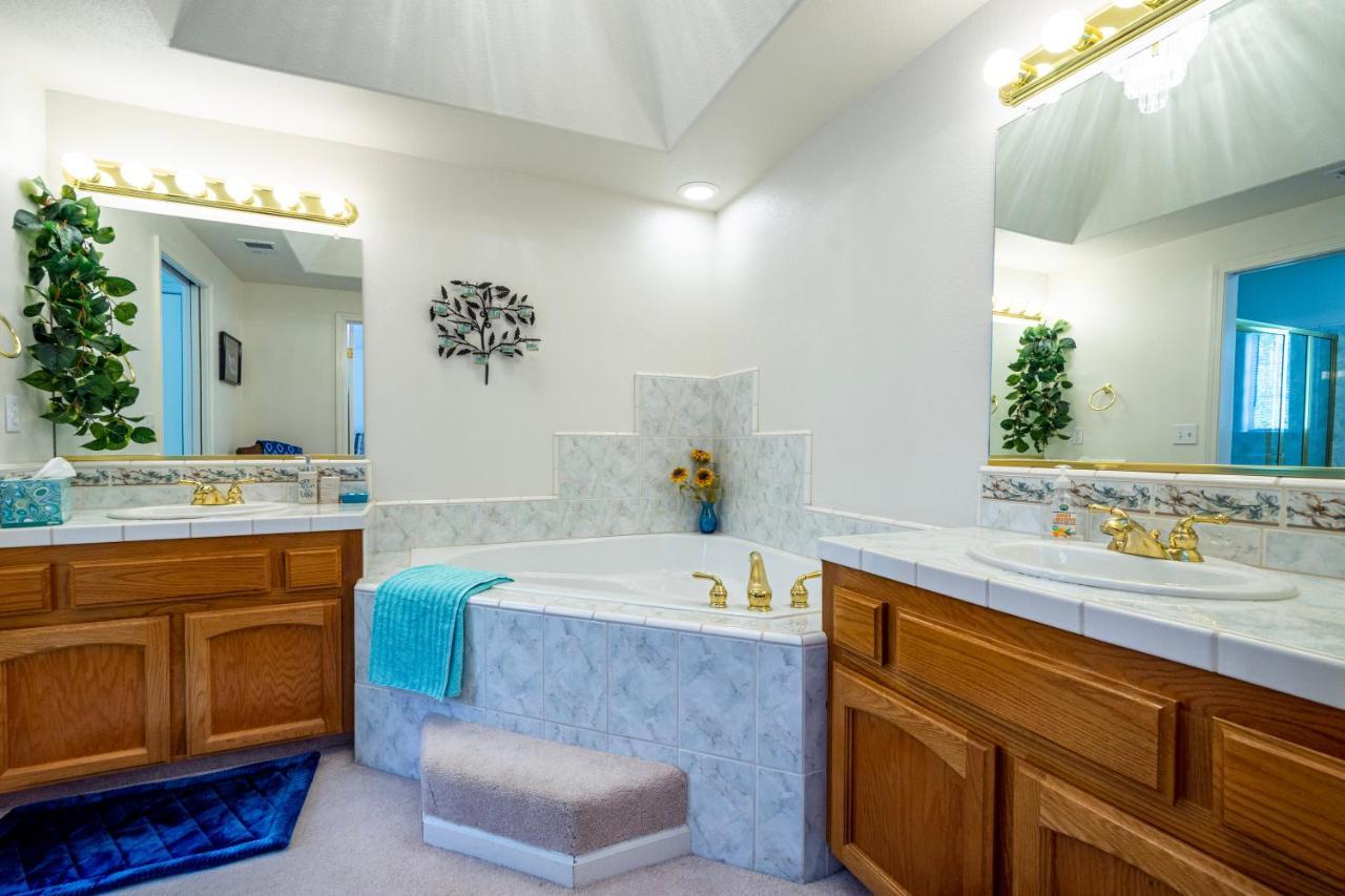 Mountain Majesty With Hot Tub, Pool Table, Generator, Ev Hookup Villa Oakhurst Luaran gambar